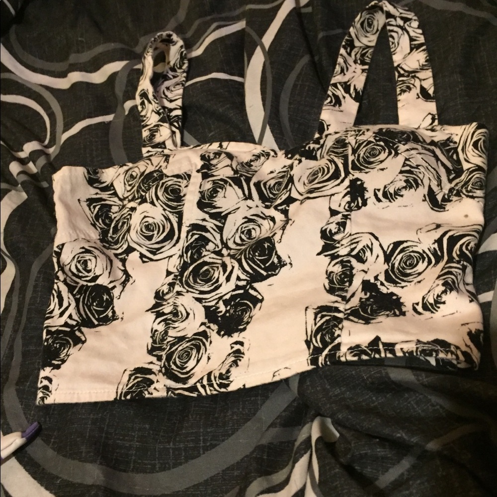 Crop top
